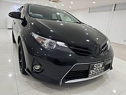 Toyota Auris 1.5X CVT DVD 2015 Push Start Black